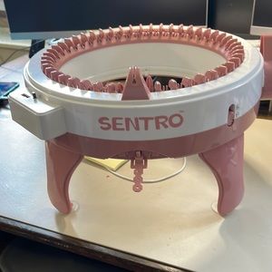 Sentro 48 pin knitting machine